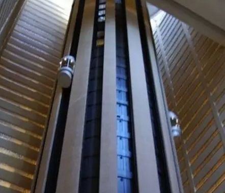 智慧电梯车载定位特种设备综合监管系统